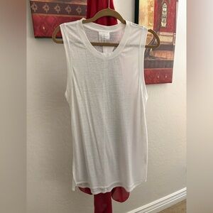 Lululemon White Tank Top - 8